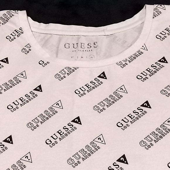 Guess..Tee..Sz.XL..White&Black - Picture 4 of 4